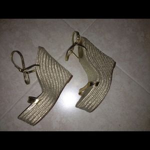 100% Authentic Gucci woman shoe.