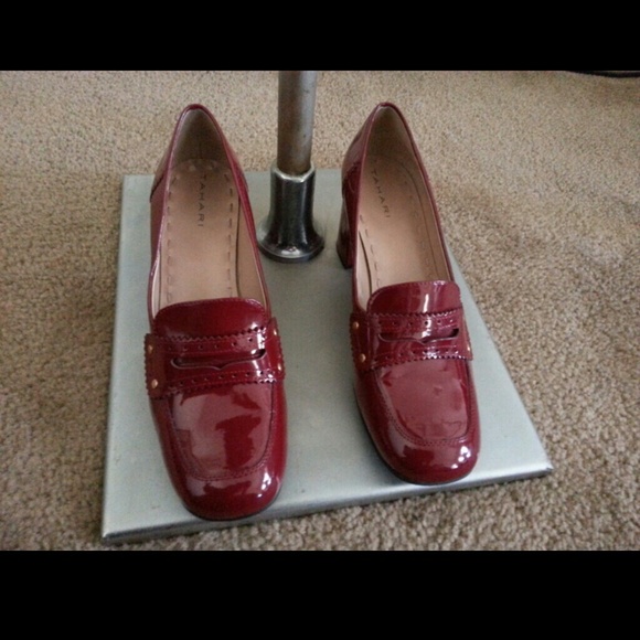 Tahari Penny Loafers Logan