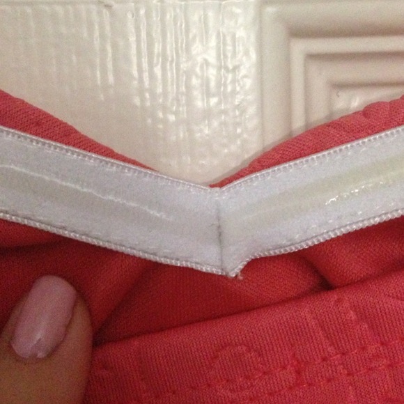 Pins And Needles Embossed Strapless Scuba Top - Picture 3 of 4