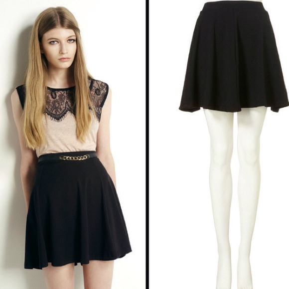 💋NWT💋 Black TopShop Skirt