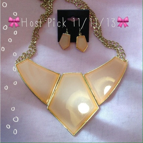 Jewelry - 💢SOLD💢