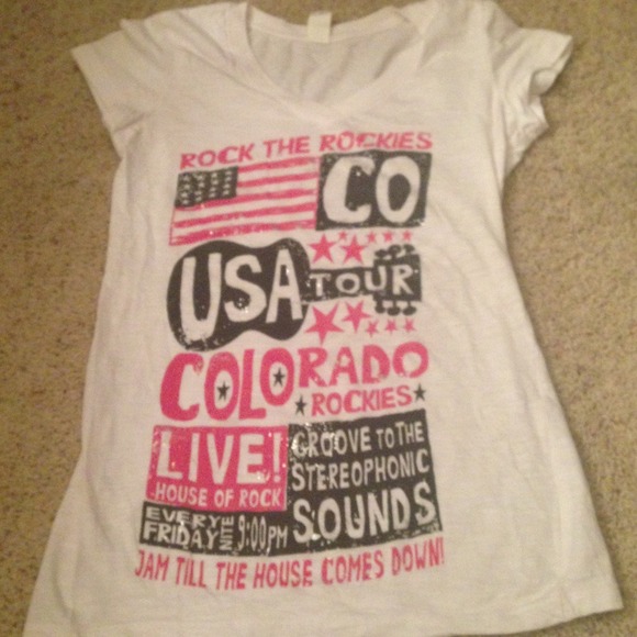 Cute white v neck Tshirt. Rock the Rockies