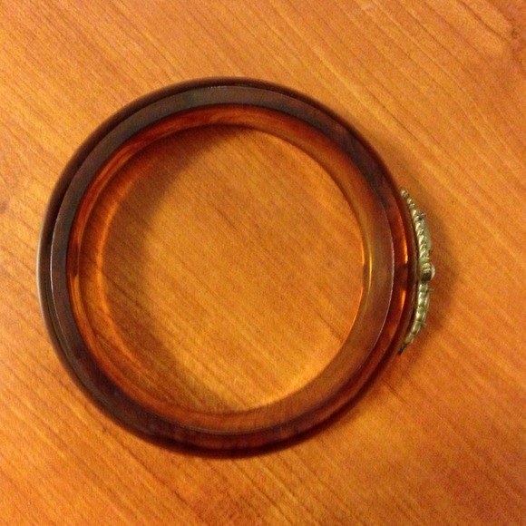 🚫HOLD Tarakylen🚫 🎉HP!🎉 Lulu Frost bangle - Picture 3 of 4