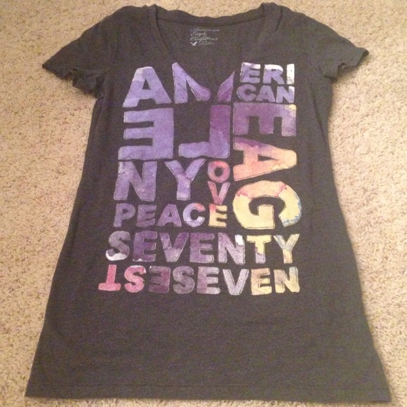 American Eagle t shirt size small dark gray