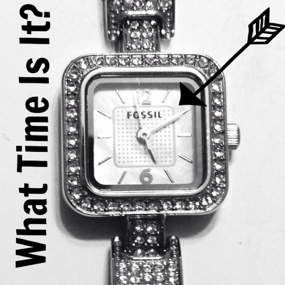 🎉HP 7/25🎉 Glamorous Fossil Bling Watch
