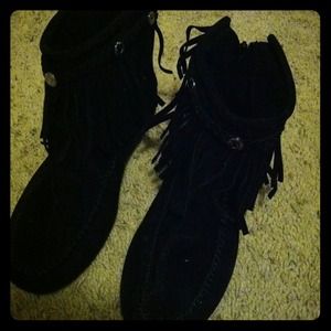 Cherokee suede ankle boots 👢 NWT