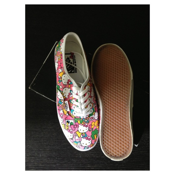 Hello kitty vans - Picture 2 of 3