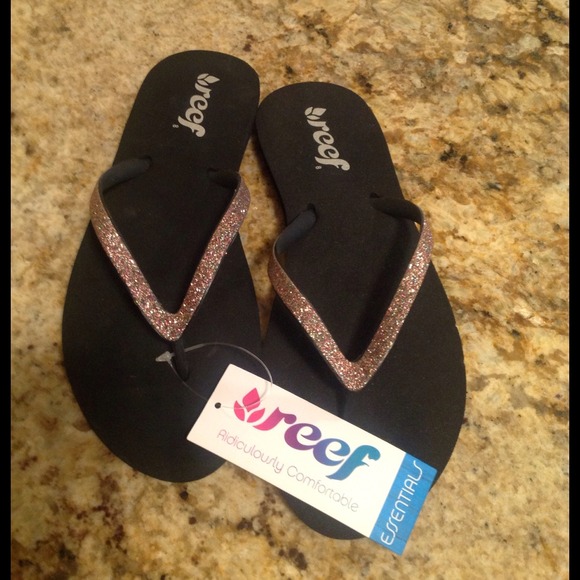 Reef flip flops.💞💞bundle💞💞 Sold