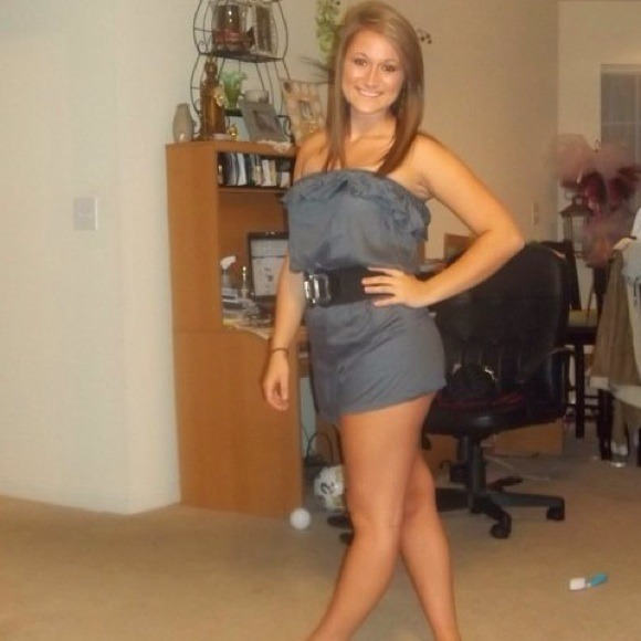 🚫TRADED🚫. ROMPER - Picture 2 of 4