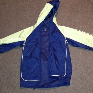 Boys nautica rain jacket in great condition!