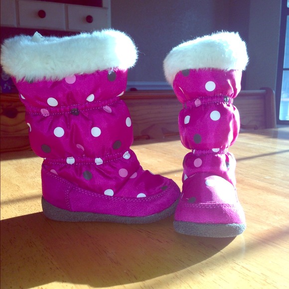 Little girl winter snow boots!