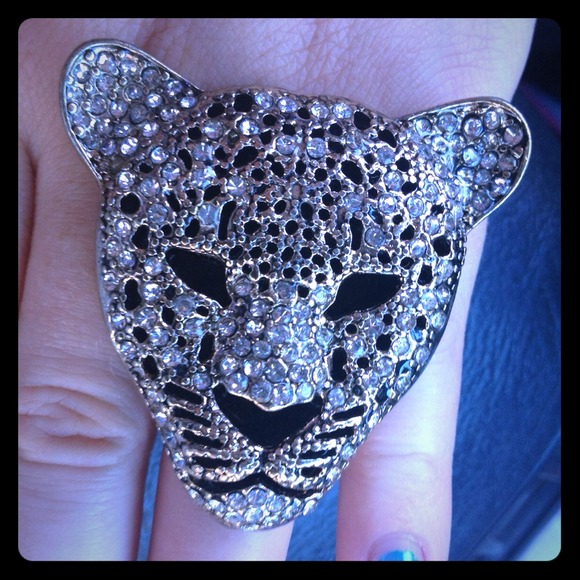 Leopard Ring