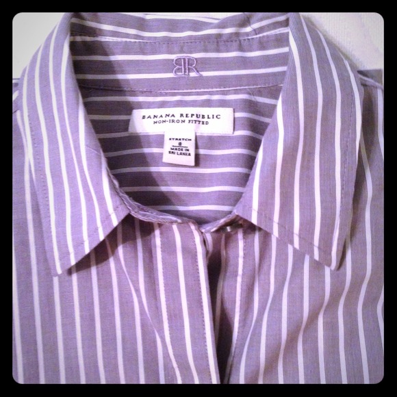Like new Banana Republic dress shirt