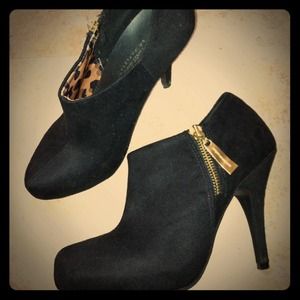 Christian Siriano ankle boots