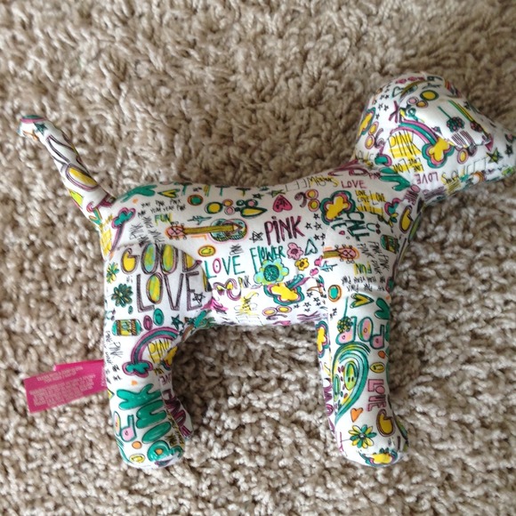 🚫Bundled Trade 💢VS dog with graffiti pattern.