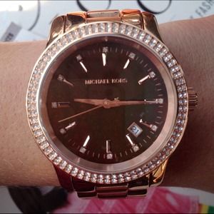 MICHAEL KORS rose gold watch