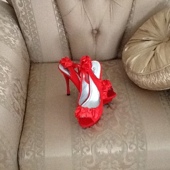 Red satin dress shoe