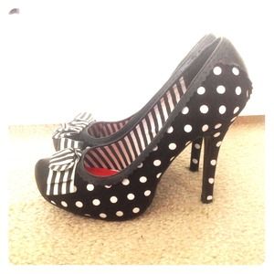 Gorgeous polka dot and striped bow heels