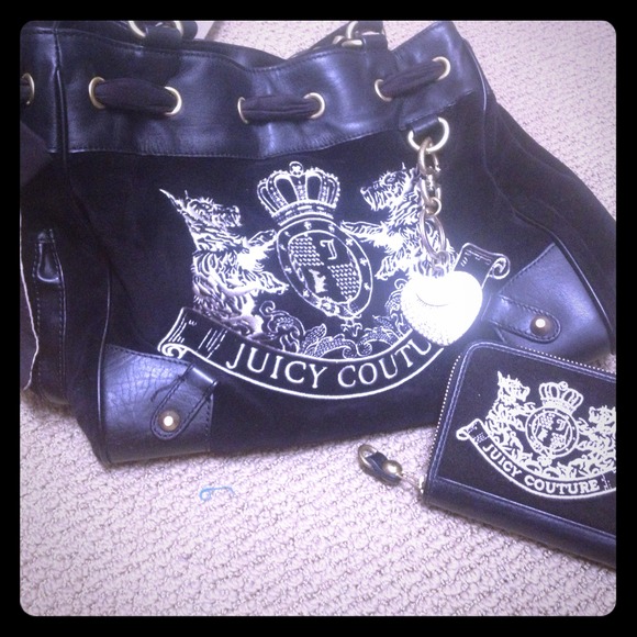 🚫RESERVED Juicy Couture Daydreamer & wallet