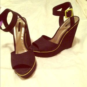 🎉SALE🎉Forever 21 wedges