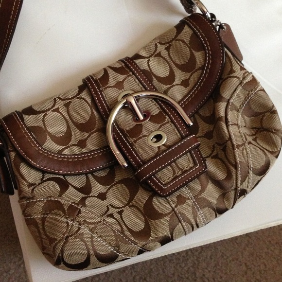 Authentic Coach Brown Small Signature Shoulder Bag
