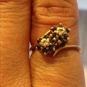 Natural sapp/ dia ring