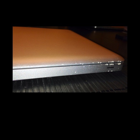 2011 Mac Book  ❌❌Sold❌❌on eBay - Picture 3 of 4
