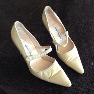 *SALE TODAY!" reduced Manolo Mary Janes