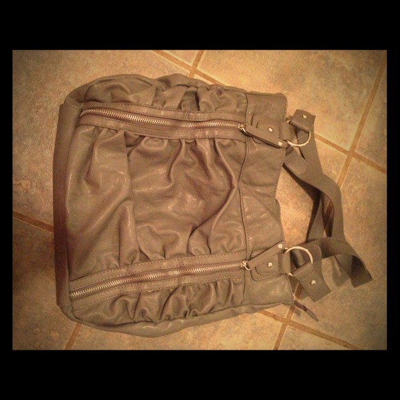 Aldo grey purse! Like new!
