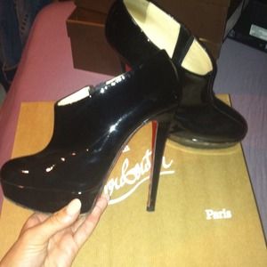 Christian Louboutin bootie