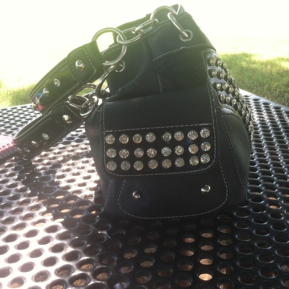 Purse - Picture 2 of 4