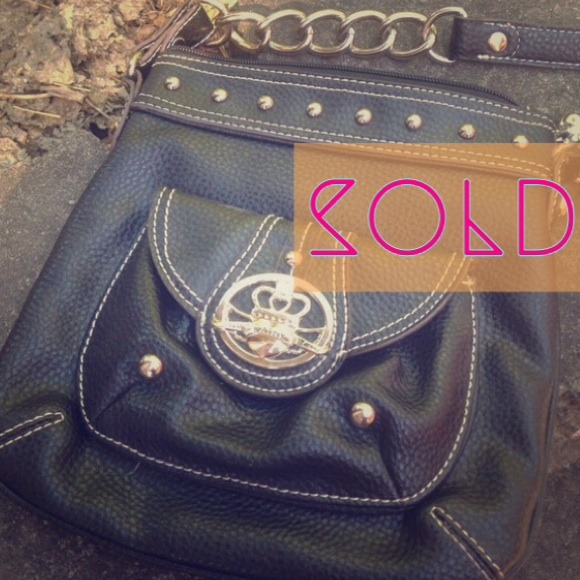 Kathy Van Zeeland Textured Crossbody