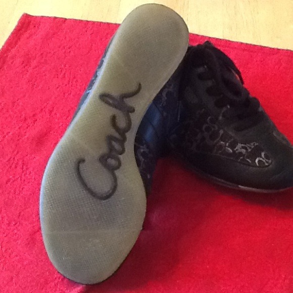 ๐HP ๐ Authentic Coach Sneakers - Picture 3 of 3