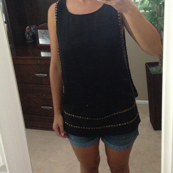 Great sheer tank with built in tank top underneath