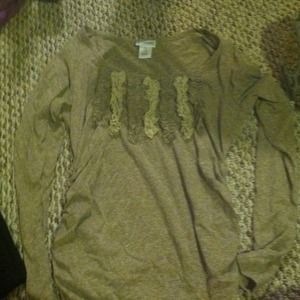 Motherhood maturnity top never worn