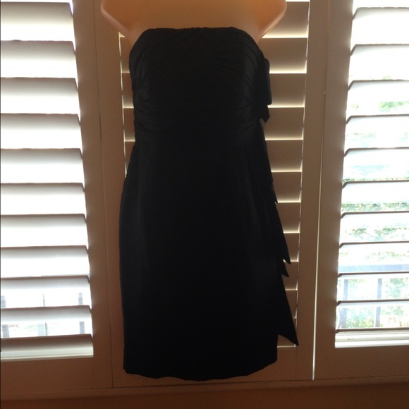 Authentic BCBGeneration asymmetric tier dress