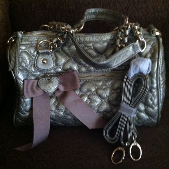 Beautiful Gold Tone Betsey Johnson