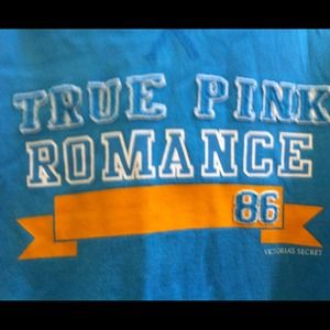 Cropped VS Pink Hoodie!