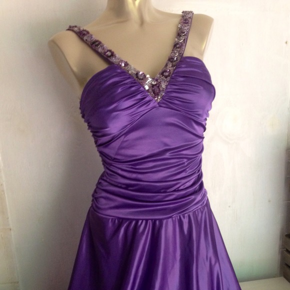 Elegant purple formula - Picture 2 of 3