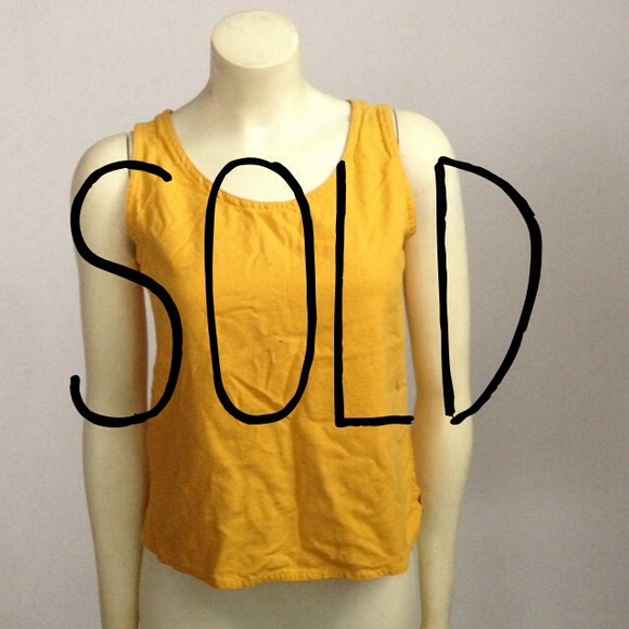🐱SOLD🐱 Vintage silk crop tank