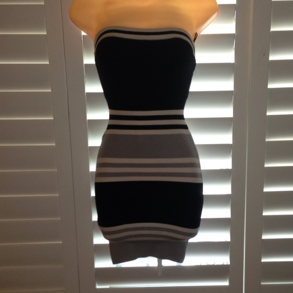 Authentic  BCBG MaxAzria color block bandage dress