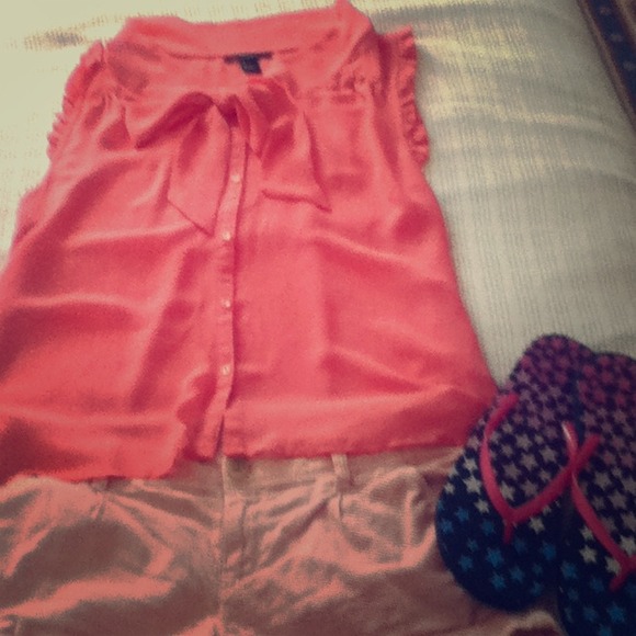 SOLD Chiffon Forever 21 Bow High Low Top