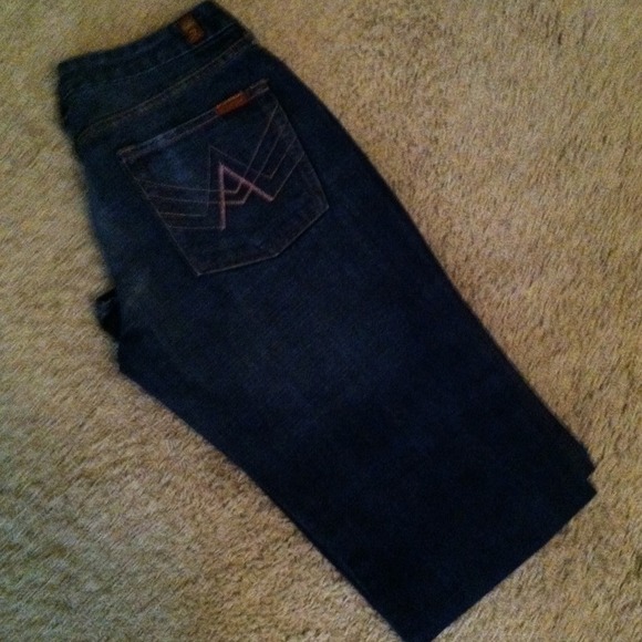 HOLD @ MLEATON05--7 FOR ALL MANKIND A POCKET JEAN
