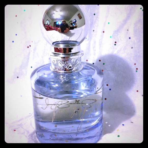 I fancy you perfume but Jessica Simpson