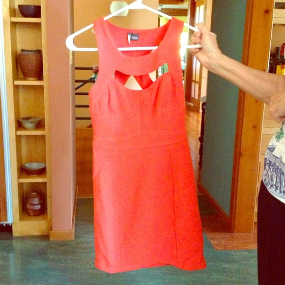 SUPER CITE DRESS