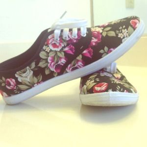 Floral shoes