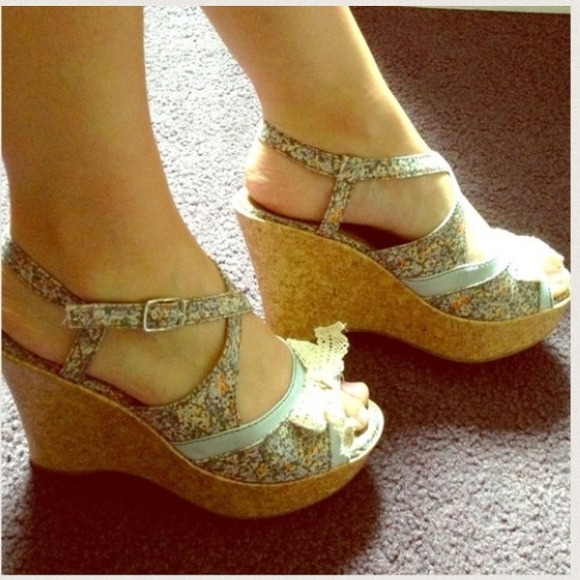 Jelly pop wedges.