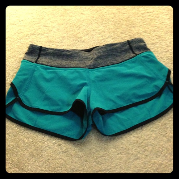 Lululemon Run Speed shorts size 4