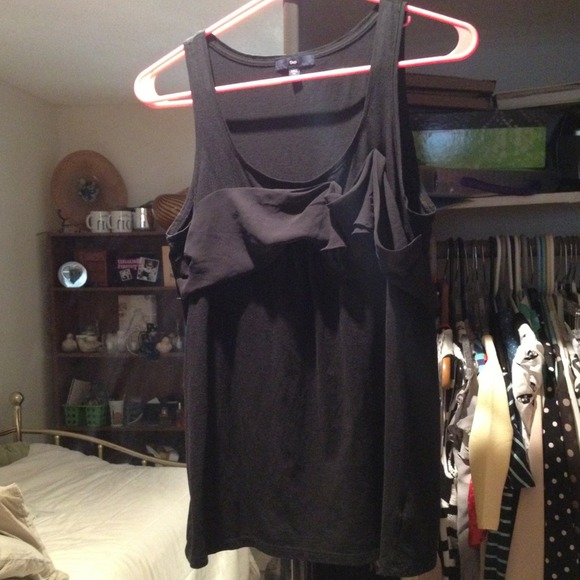 Gap top