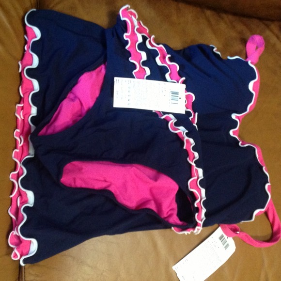 NWT 2 Piece Swim Wear